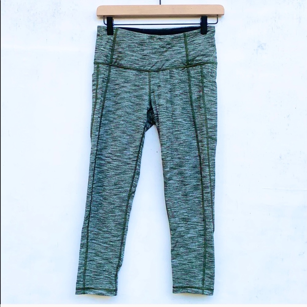 VS Sport Knockout Capri Legging Olive Marl Small